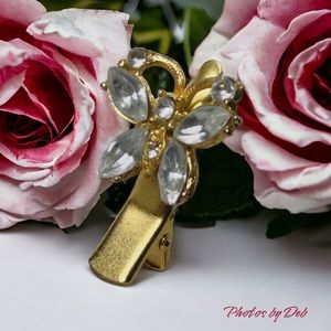 Vintage butterfly rhinestone crystal gold tone clip